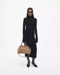 Re-Edition Quilted Leather Stam Bag - Image 10