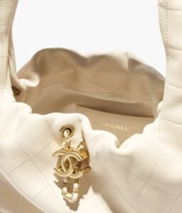 Chanel Hobo Handbag - Image 2