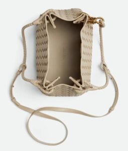 Parachute - Image 15