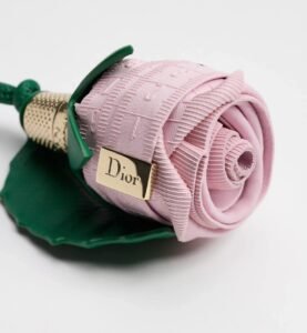 Dioramour Rose Bag Charm - Image 4