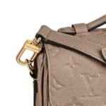 Louis Vuitton Pochette MÉtis Tourterelle Grey - Image 5
