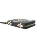 Louis Vuitton Zippy Coin Purse Black - Image 4